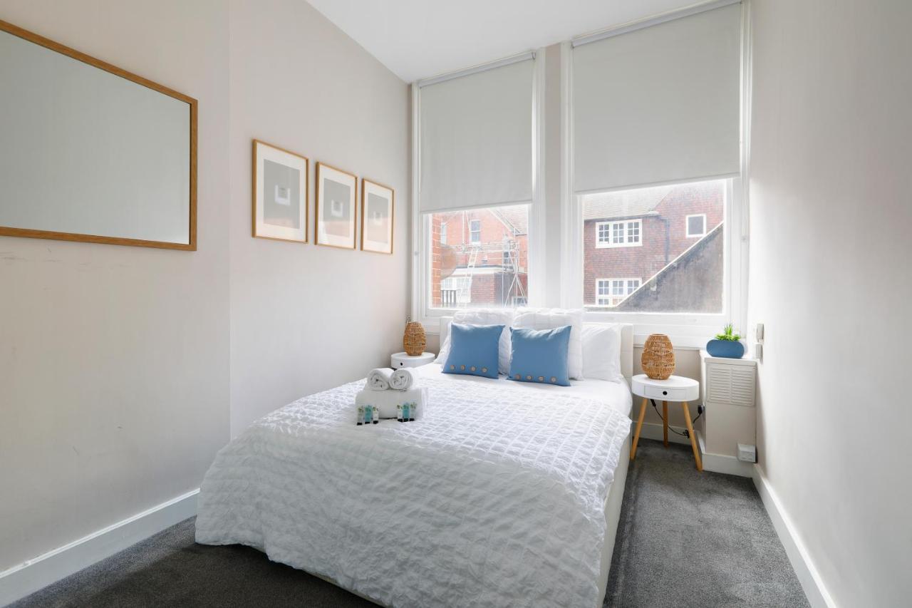 Great 2 Bedroom Apt By The Beach And Town Brighton Exterior foto